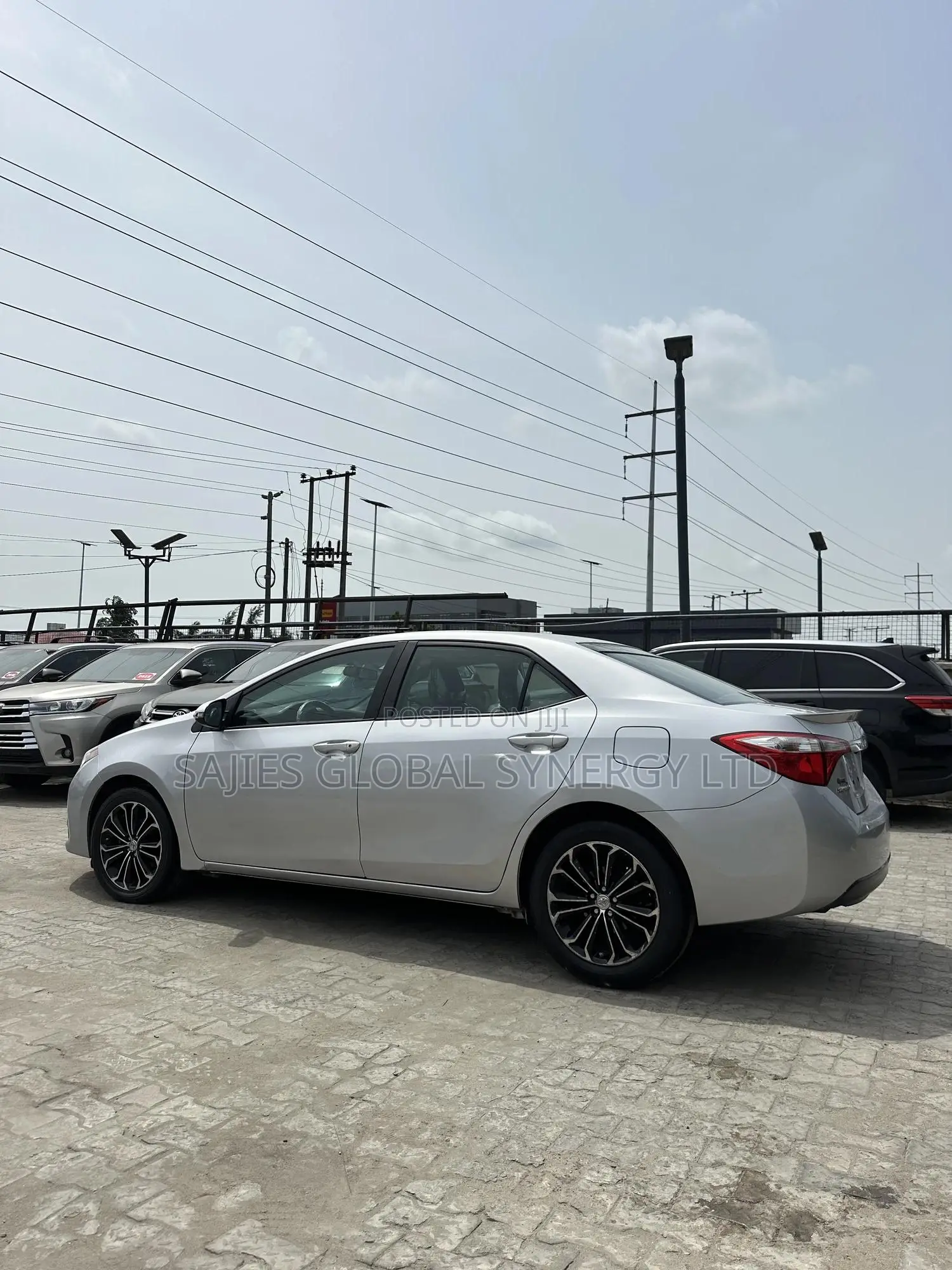 Toyota Corolla S Plus 4dr Sedan (1.8L 4cyl CVT) 2014 Silver