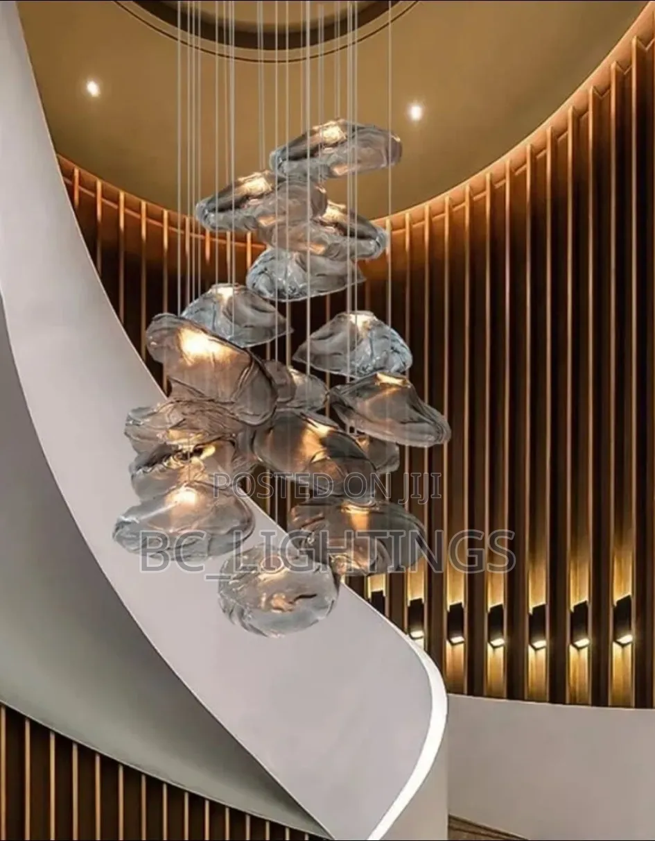Nordic Luxury Glass Chandelier 800mm by 3,300mm 18 Dropping