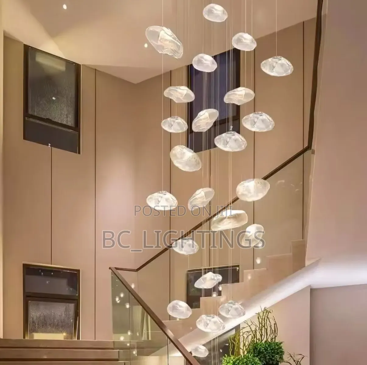 Nordic Luxury Glass Chandelier 800mm by 3,300mm 18 Dropping