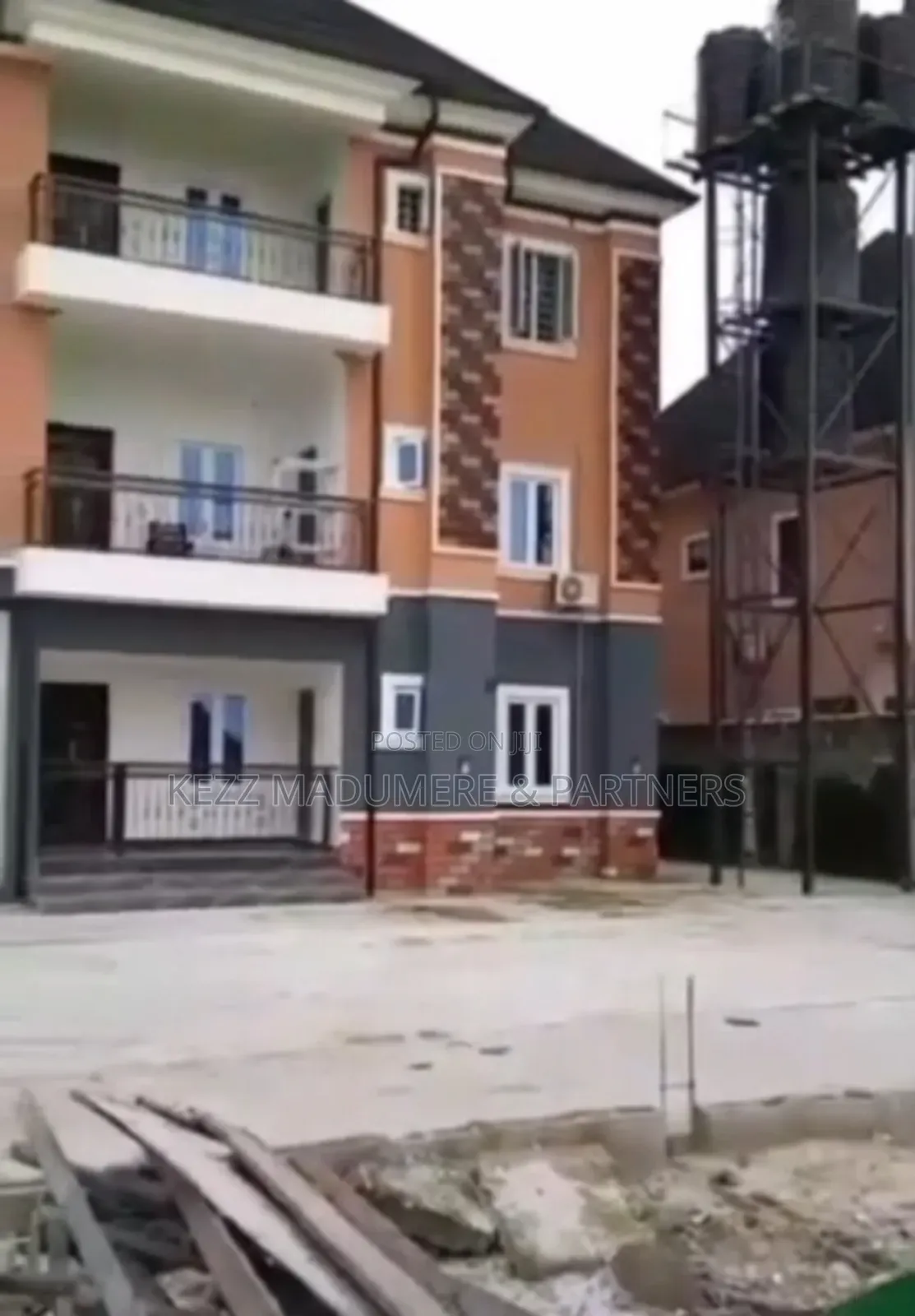 6bdrm Block of Flats in Shell Cooperative for sale