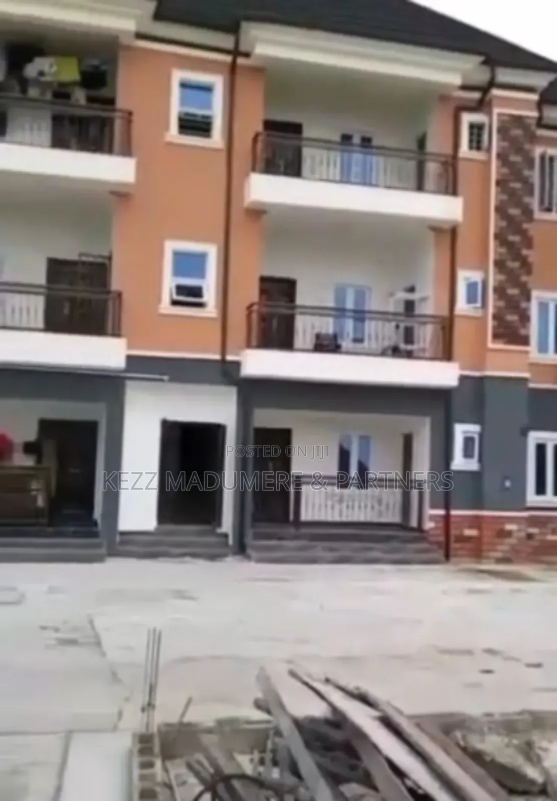6bdrm Block of Flats in Shell Cooperative for sale