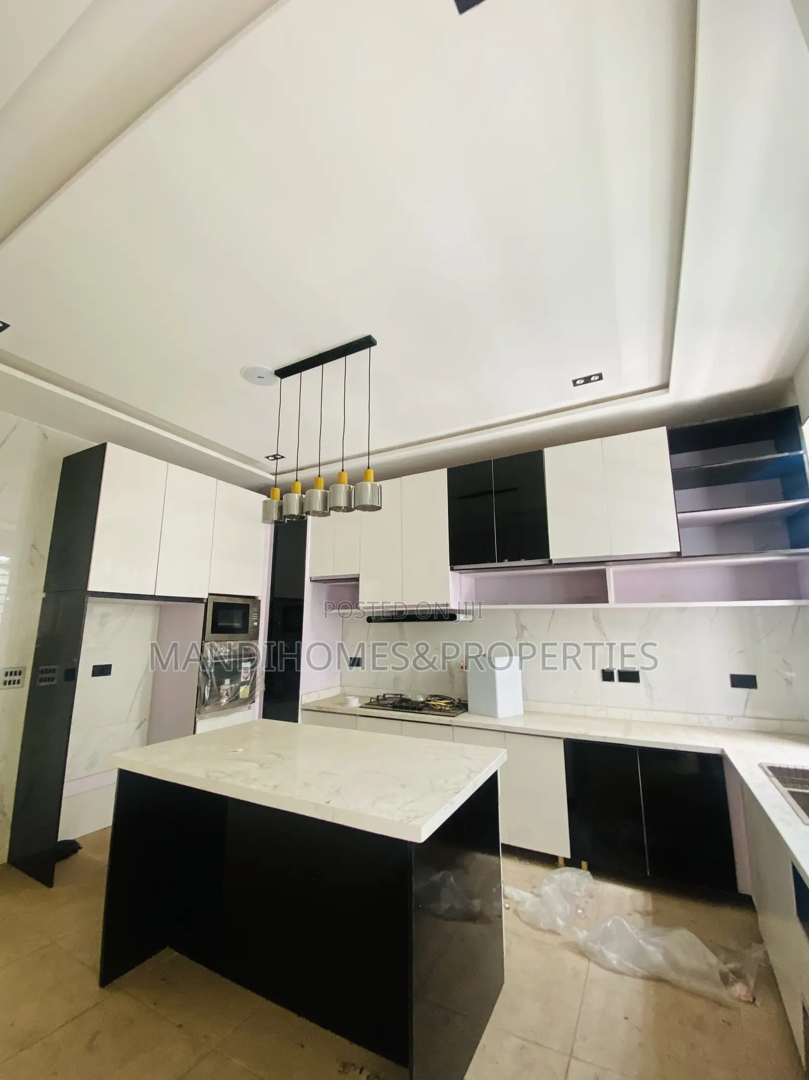 5bdrm Duplex in Royal Garden Estate, Ajah for rent
