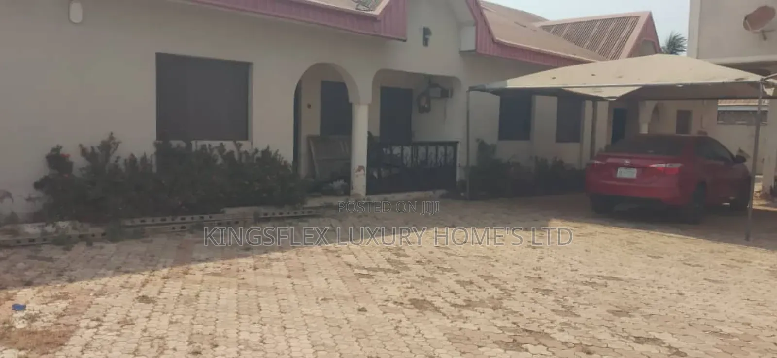 4bdrm Duplex in St, Dominic Church for sale