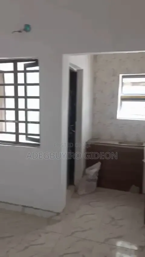 1bdrm Duplex in Akoka for rent