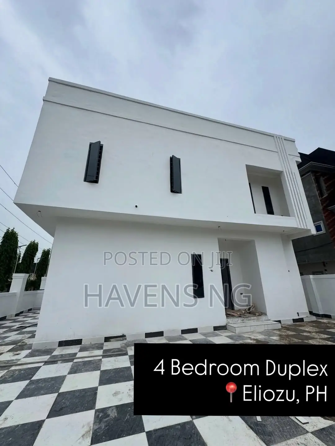 4bdrm Duplex in Eliozu for sale