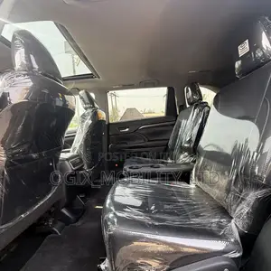 Toyota Highlander 2016 Black