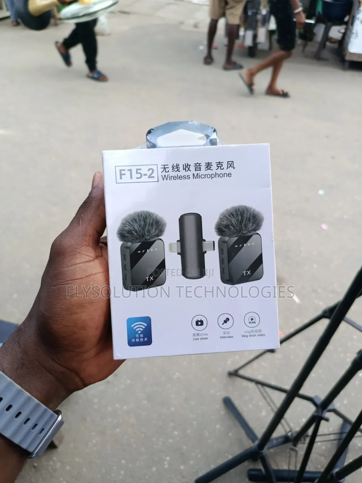 F15-2 Wireless 2 in 1 Type C + iPhone Noise Cancellation Microphone