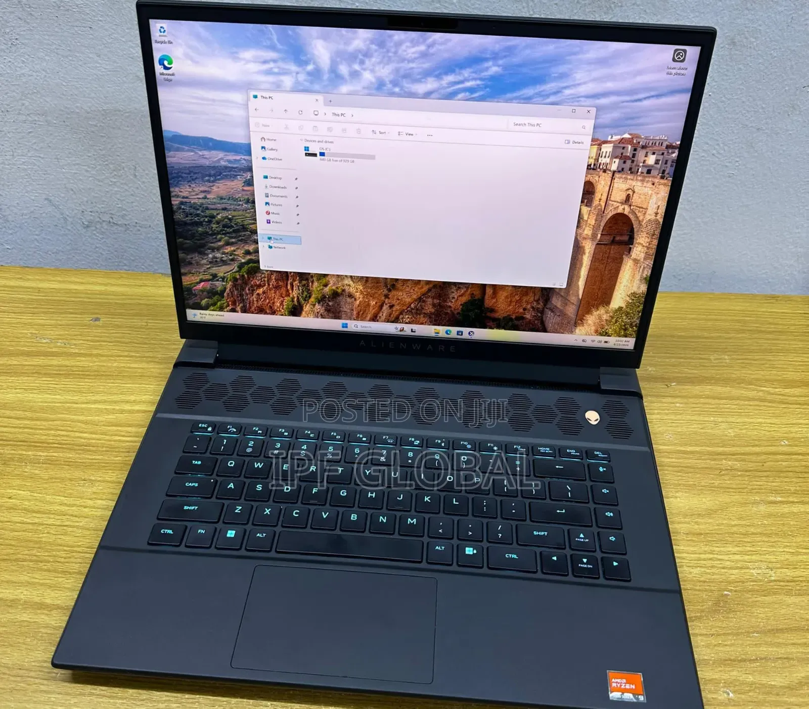 Laptop Alienware M16 R1 32GB AMD Ryzen 9 SSD 1T