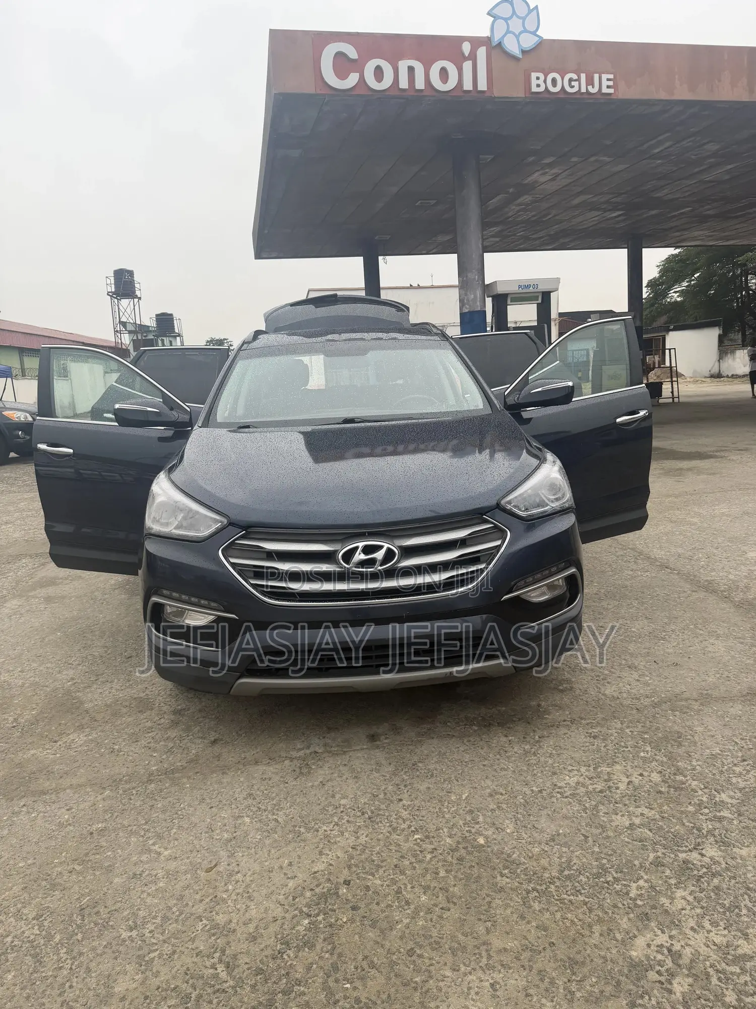 Hyundai Santa Fe SE Ultimate AWD 2017 Gray