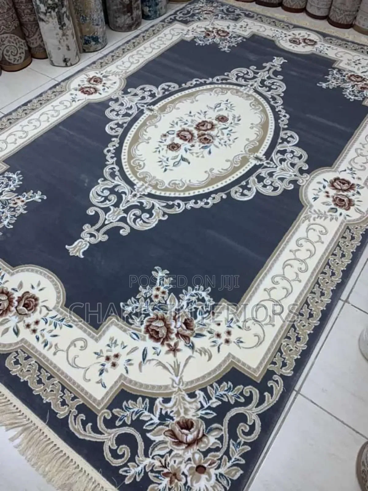 Classic Center Rug
