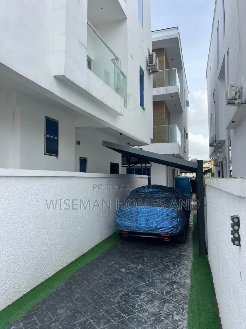 5bdrm Duplex in Chevron Lekki for rent
