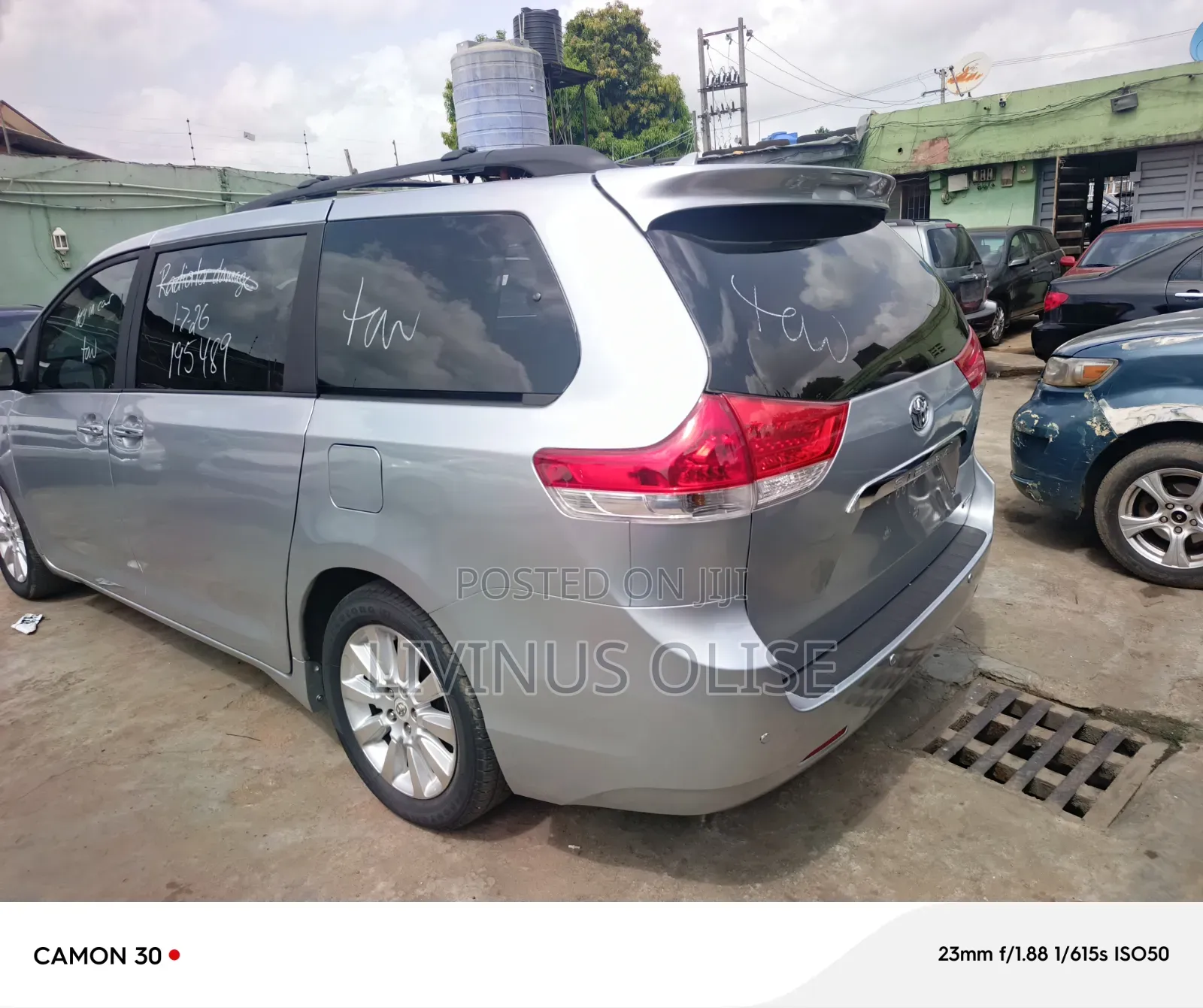 Toyota Sienna Limited 7 Passenger 2012 Silver