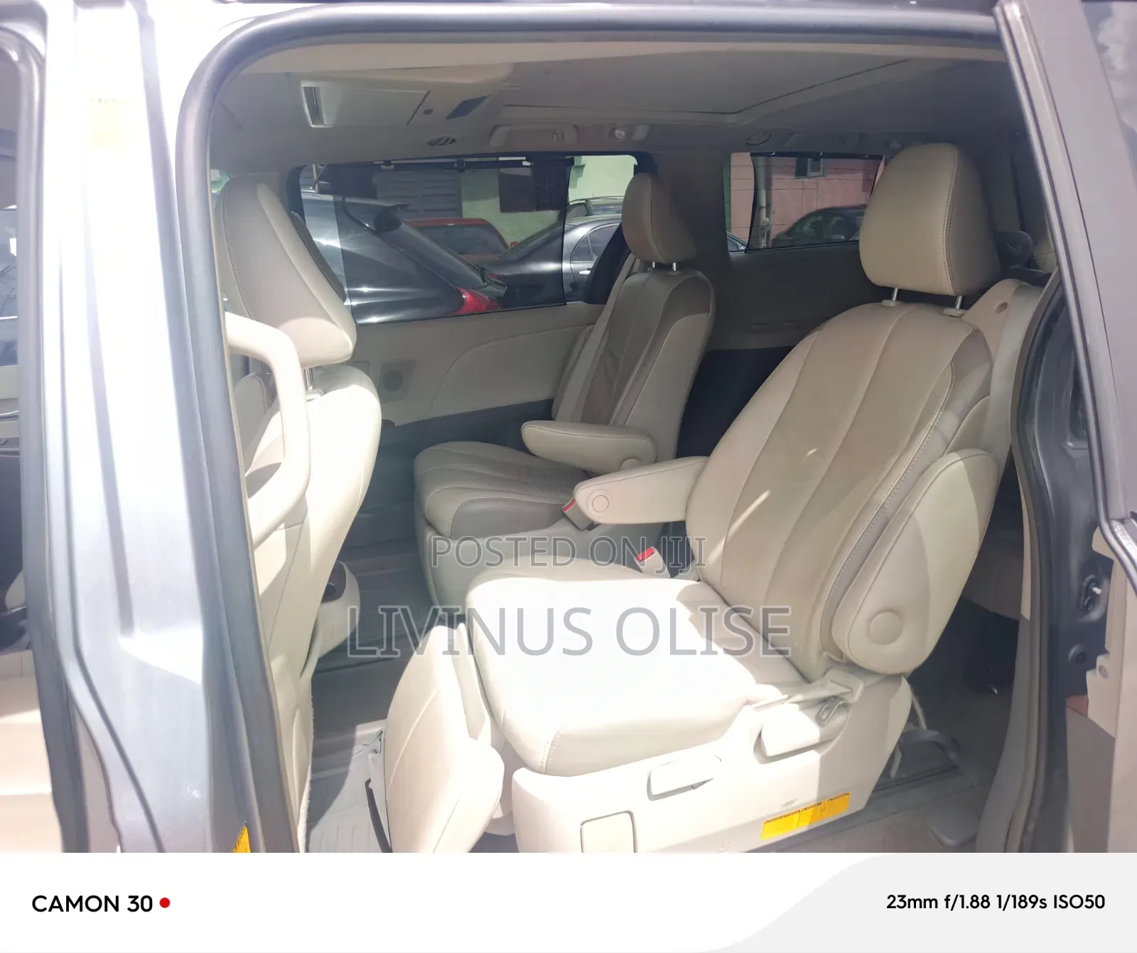 Toyota Sienna Limited 7 Passenger 2012 Silver