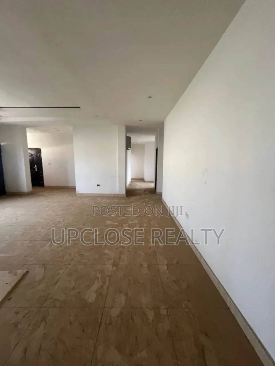 3bdrm Block of Flats in Mabushi for sale