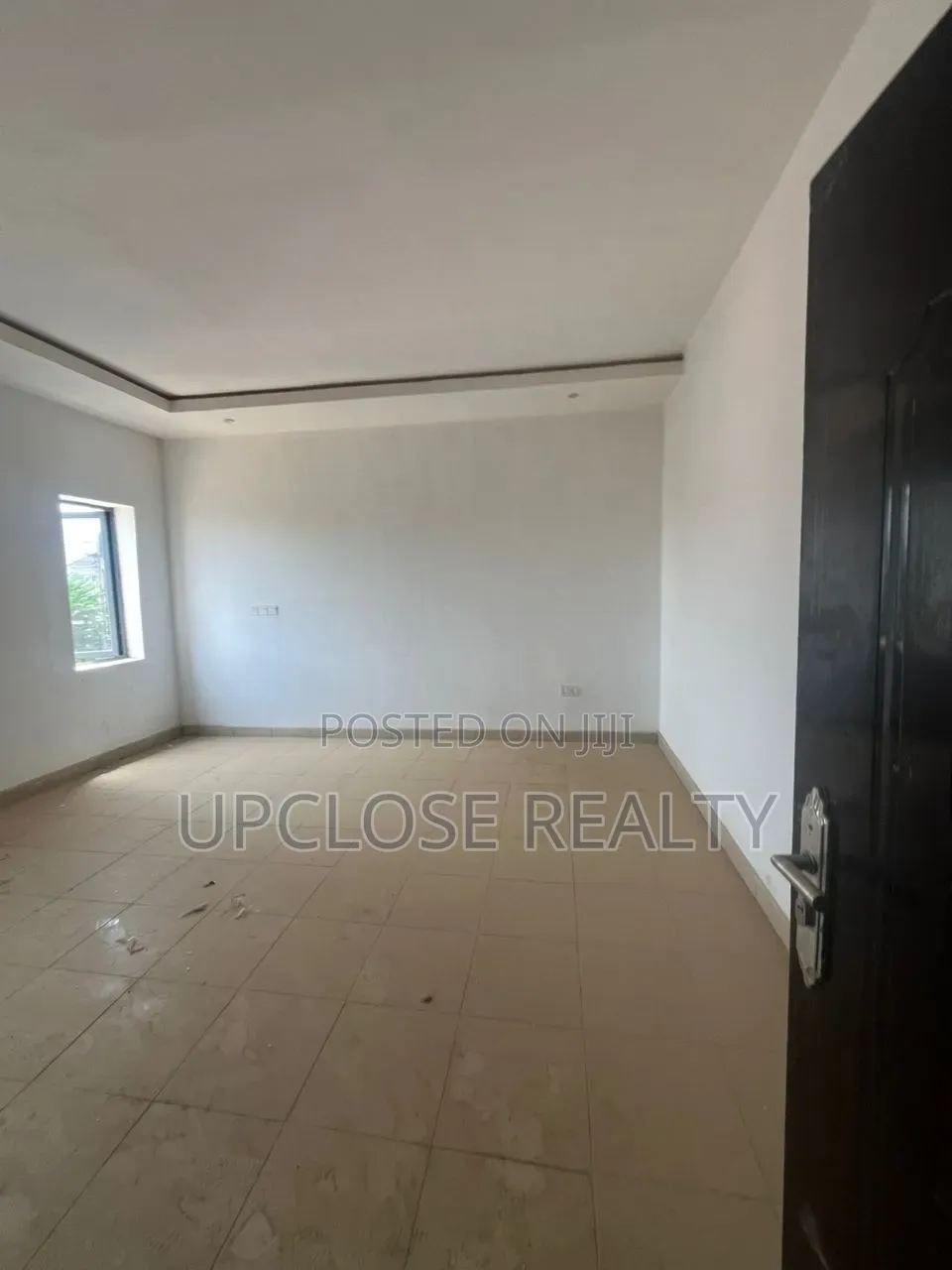3bdrm Block of Flats in Mabushi for sale