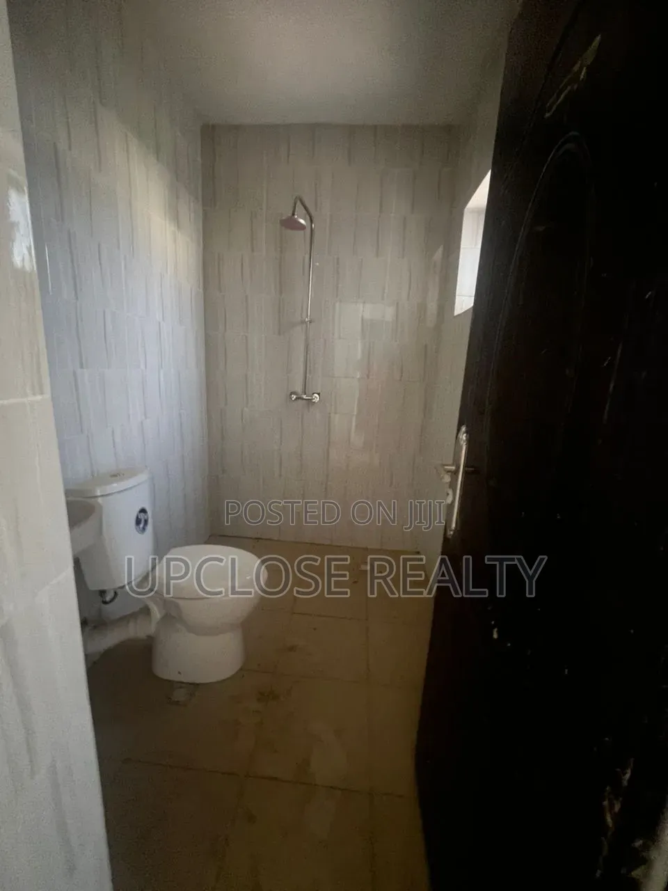 3bdrm Block of Flats in Mabushi for sale