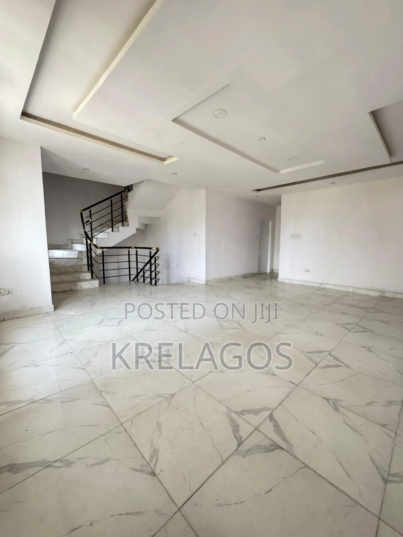 4bdrm Duplex in Ikota for rent