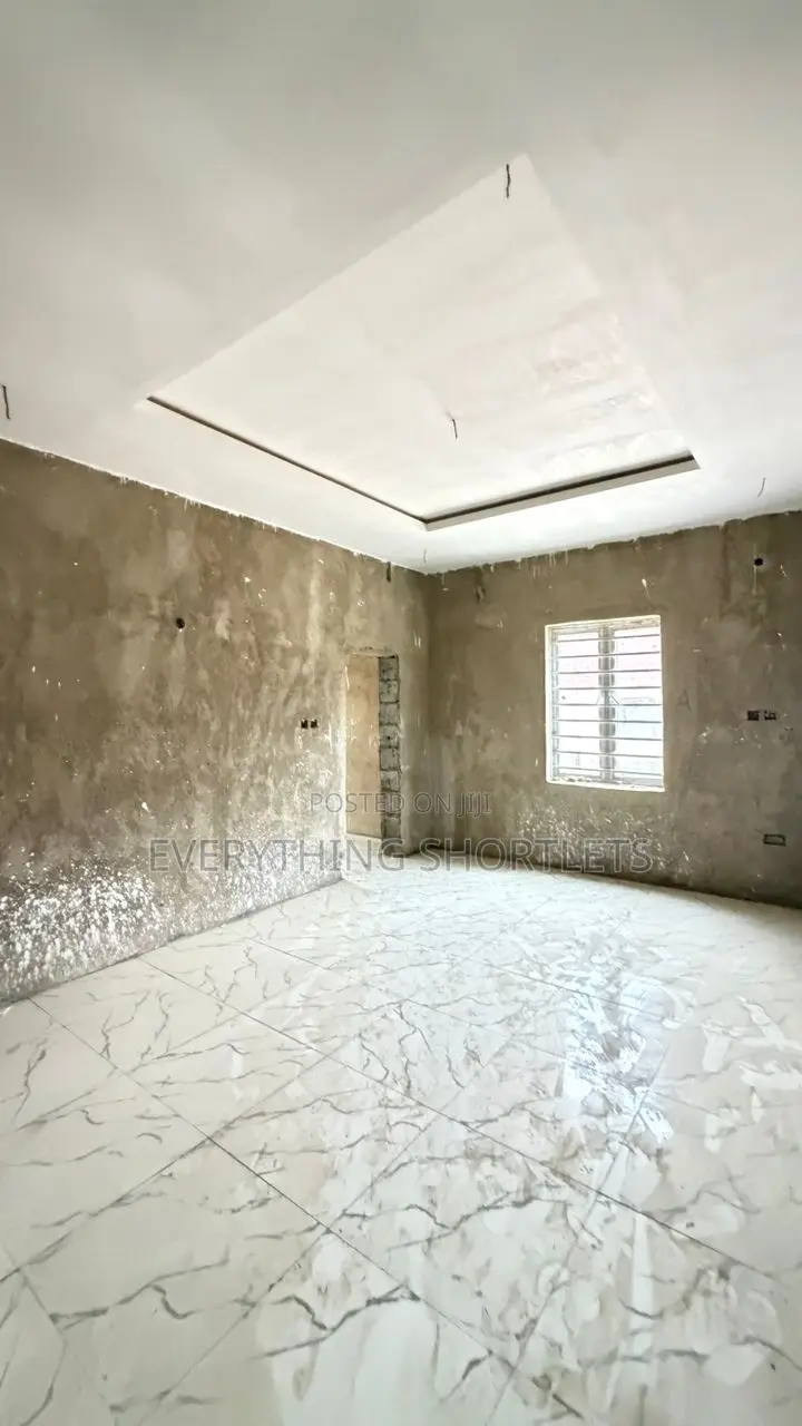 3bdrm Apartment in Lugbe District for sale