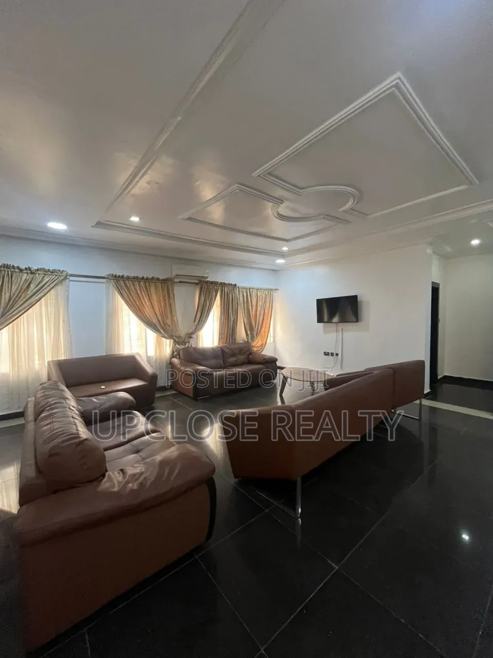 Furnished 3bdrm Apartment in Wuse 2 for rent