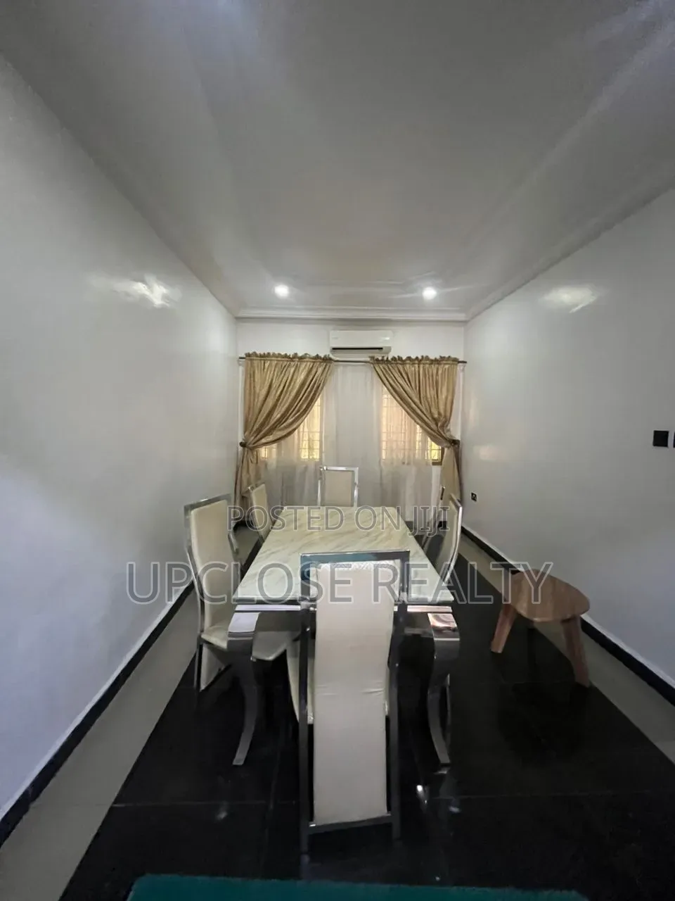 Furnished 3bdrm Apartment in Wuse 2 for rent