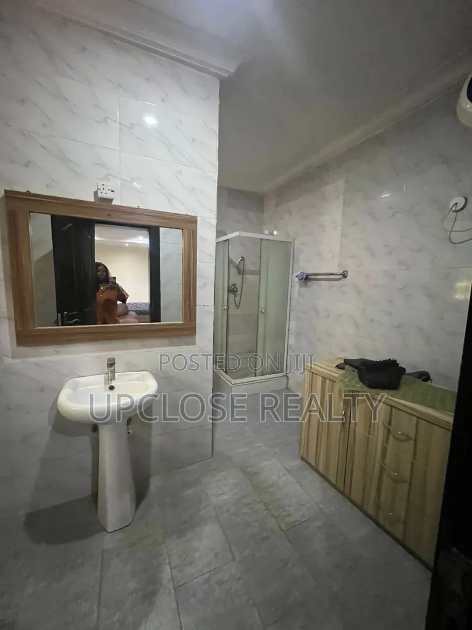Furnished 3bdrm Apartment in Wuse 2 for rent
