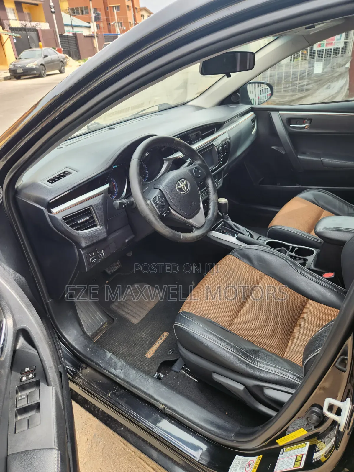 Toyota Corolla 2015 Black