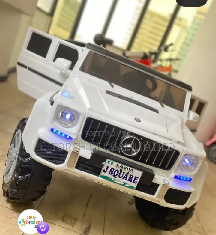 Mercedes-Benz Syb-118 Licensed Ride-on Car,