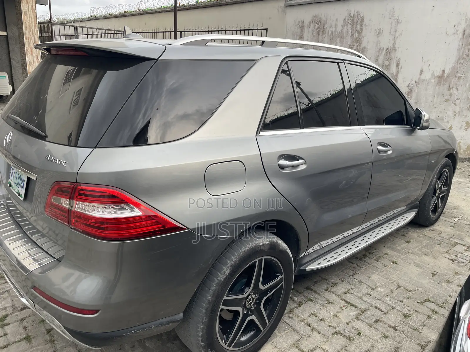 Mercedes-Benz M Class ML 350 4Matic 2012 Gray