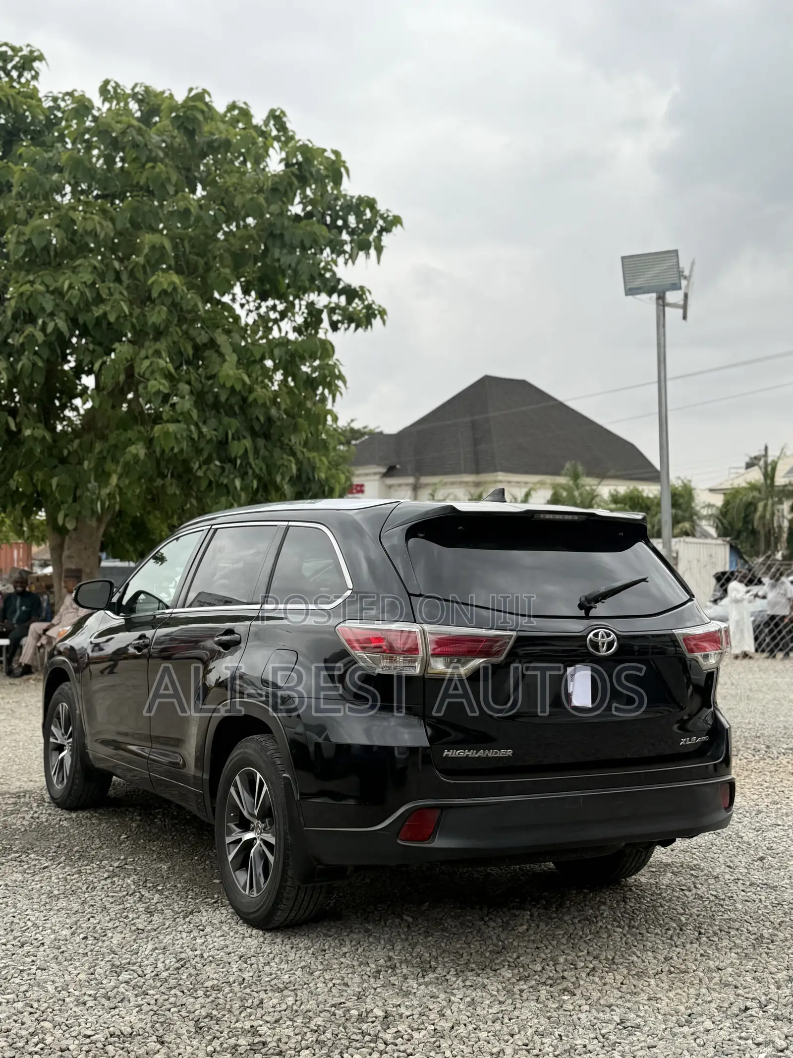 Toyota Highlander XLE V6 4x2 (3.5L 6cyl 6A) 2016 Black