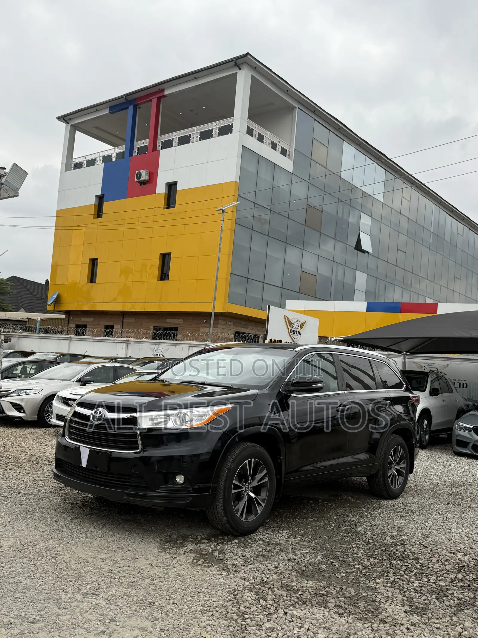 Toyota Highlander XLE V6 4x2 (3.5L 6cyl 6A) 2016 Black