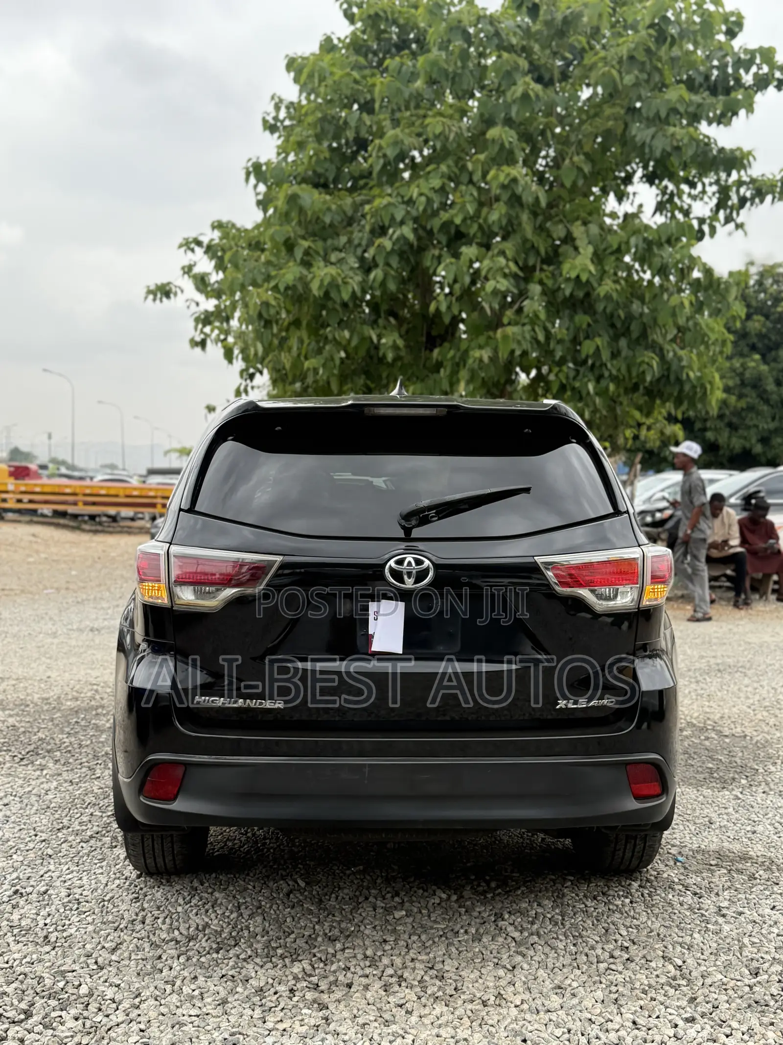 Toyota Highlander XLE V6 4x2 (3.5L 6cyl 6A) 2016 Black