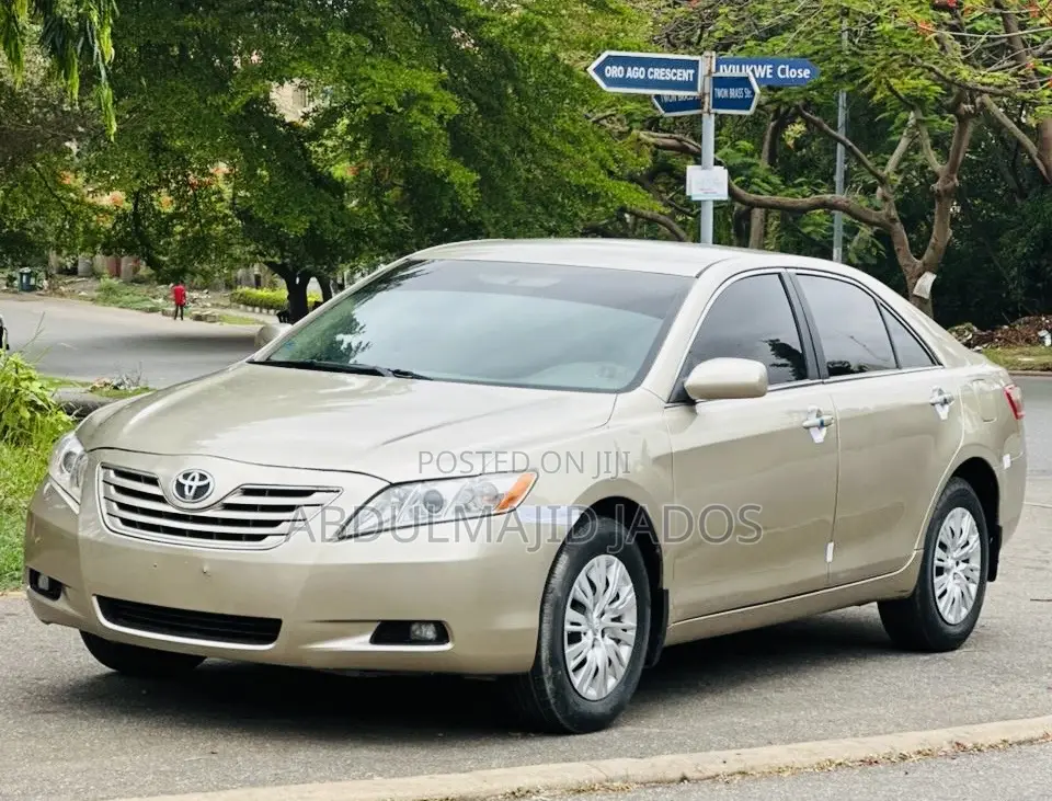 Toyota Camry 2008 Silver
