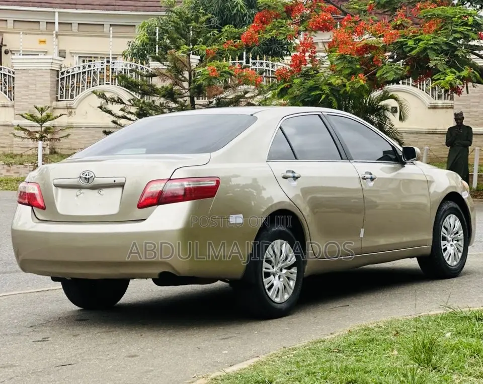 Toyota Camry 2008 Silver