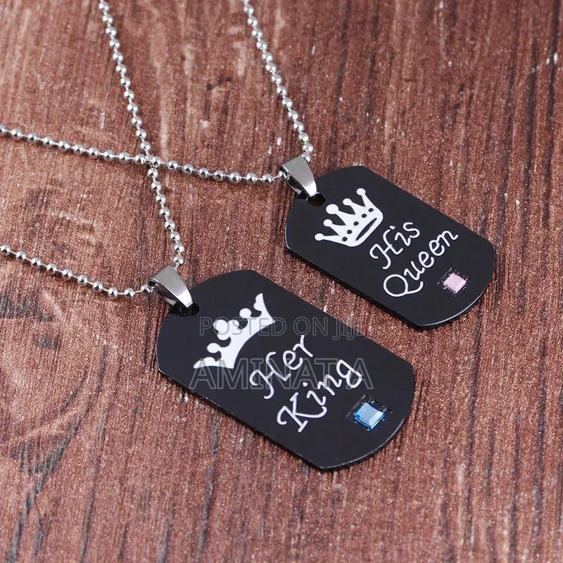 His Queen Her King Couple Best Friend Necklace Set