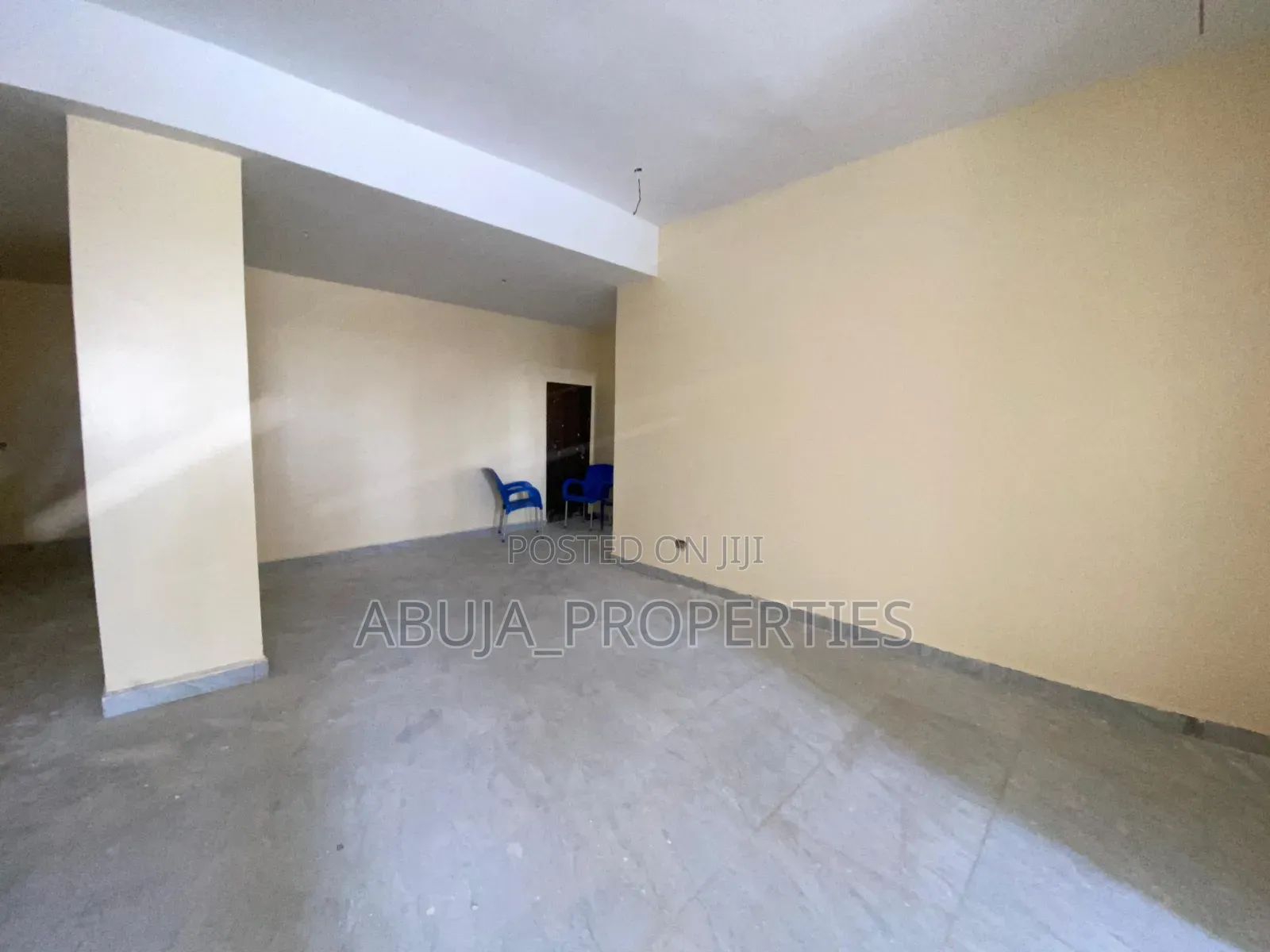 3bdrm Apartment in Life Camp for sale