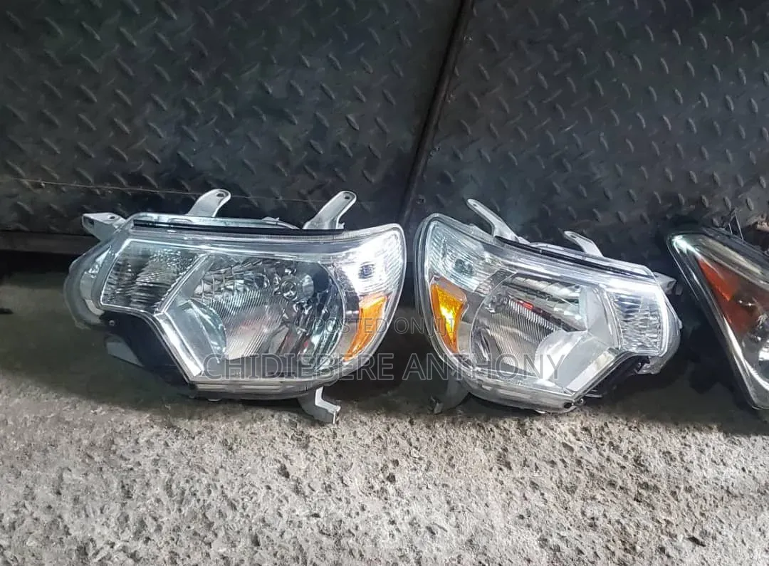 Original Headlight Tacoma 2012