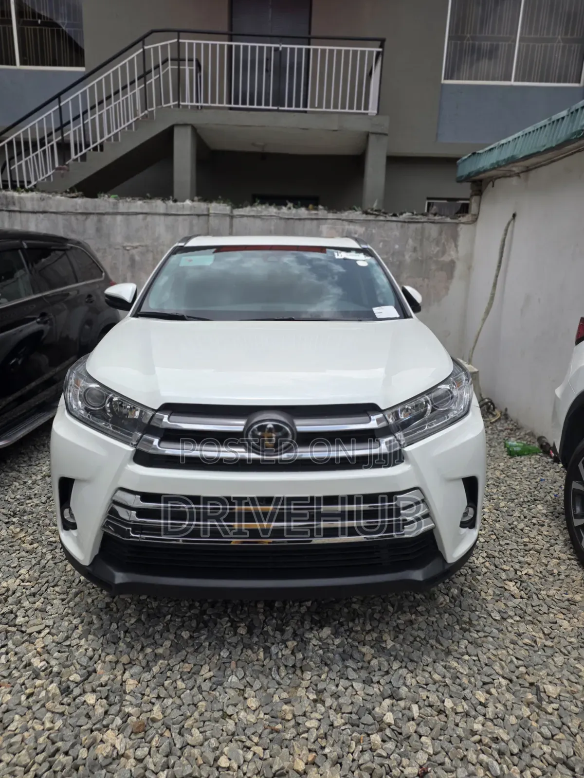 Toyota Highlander Limited 2019 White