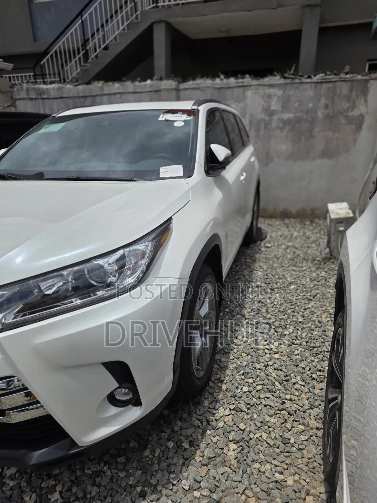 Toyota Highlander Limited 2019 White