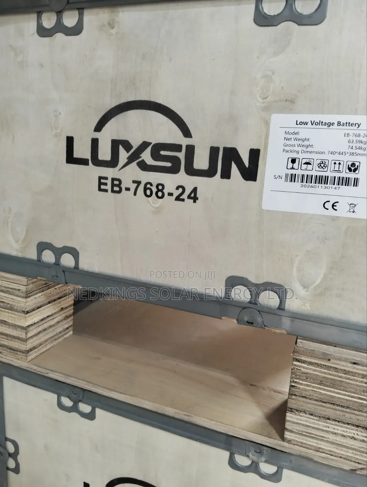 7.6kwh 24v Luxsun Lithium Battery