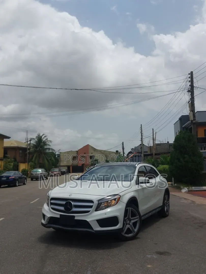 Mercedes-Benz GLA 250 2016 White