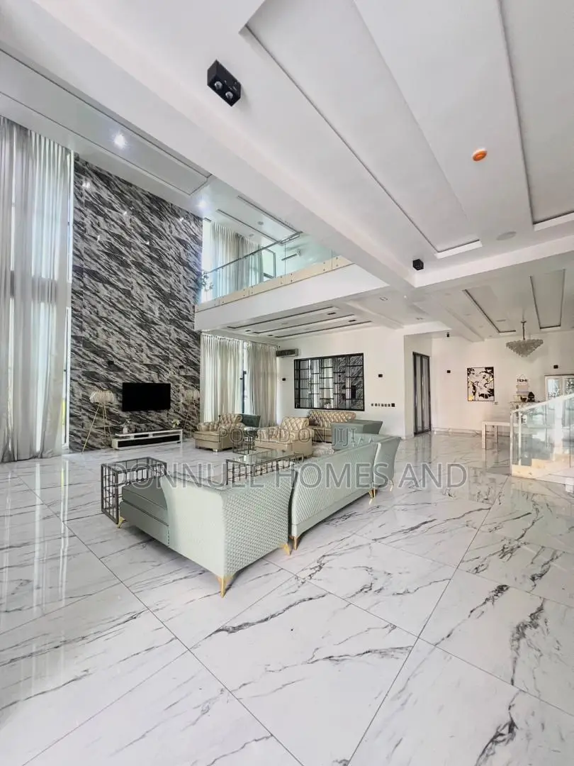 5bdrm Duplex in Osapa london for sale