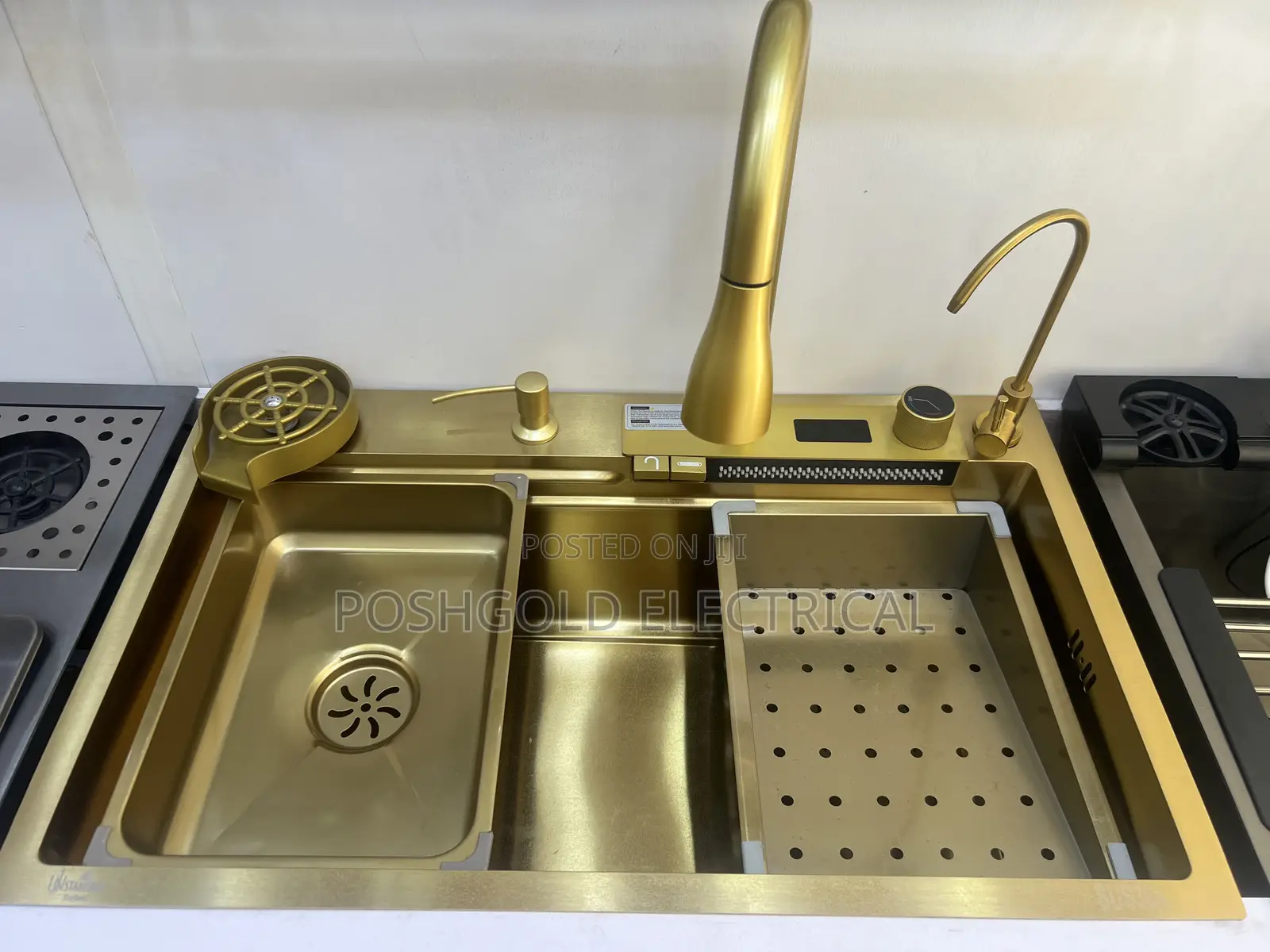 Multifunctional Waterfall Sink