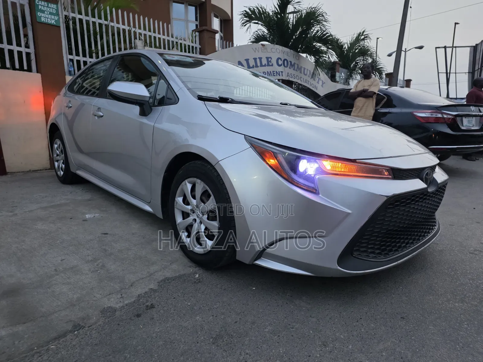 Toyota Corolla L 2021 Silver