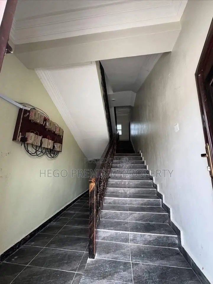 2bdrm Apartment in Eneka Estate for sale