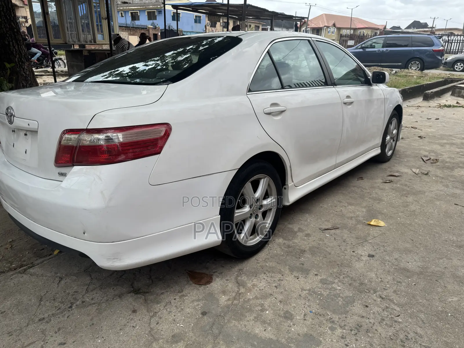 Toyota Camry SE 4dr Sedan (2.4L 4cyl 5A) 2009 White