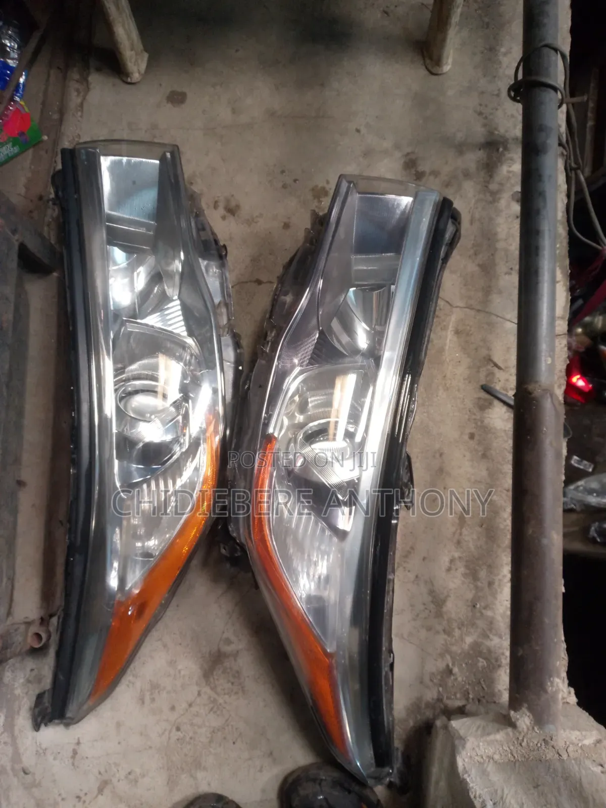Original Headlight Highlander 2015 Model Available