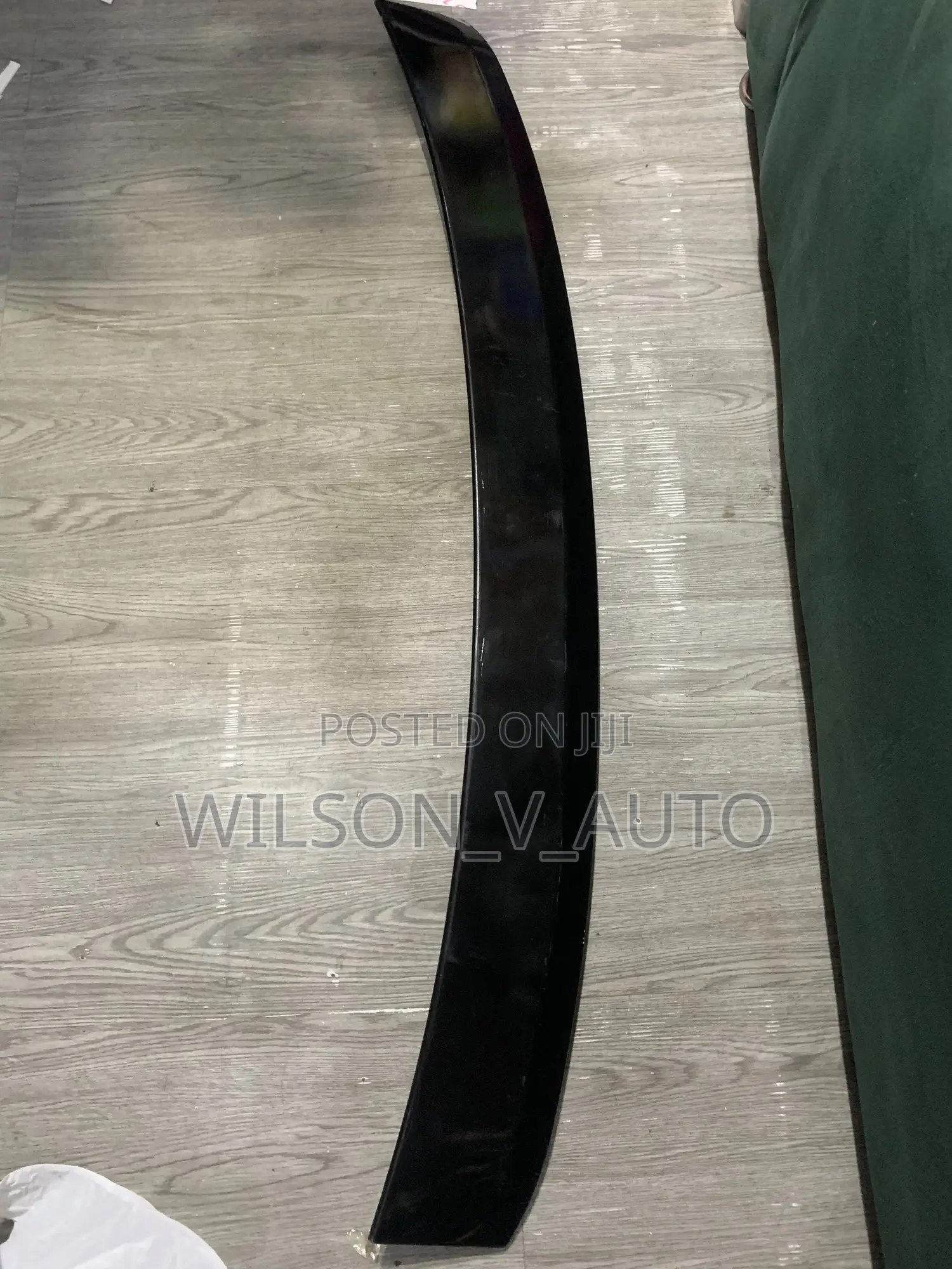 Black Rear Roof Spoiler for Lexus Rx350 (2016-2022)