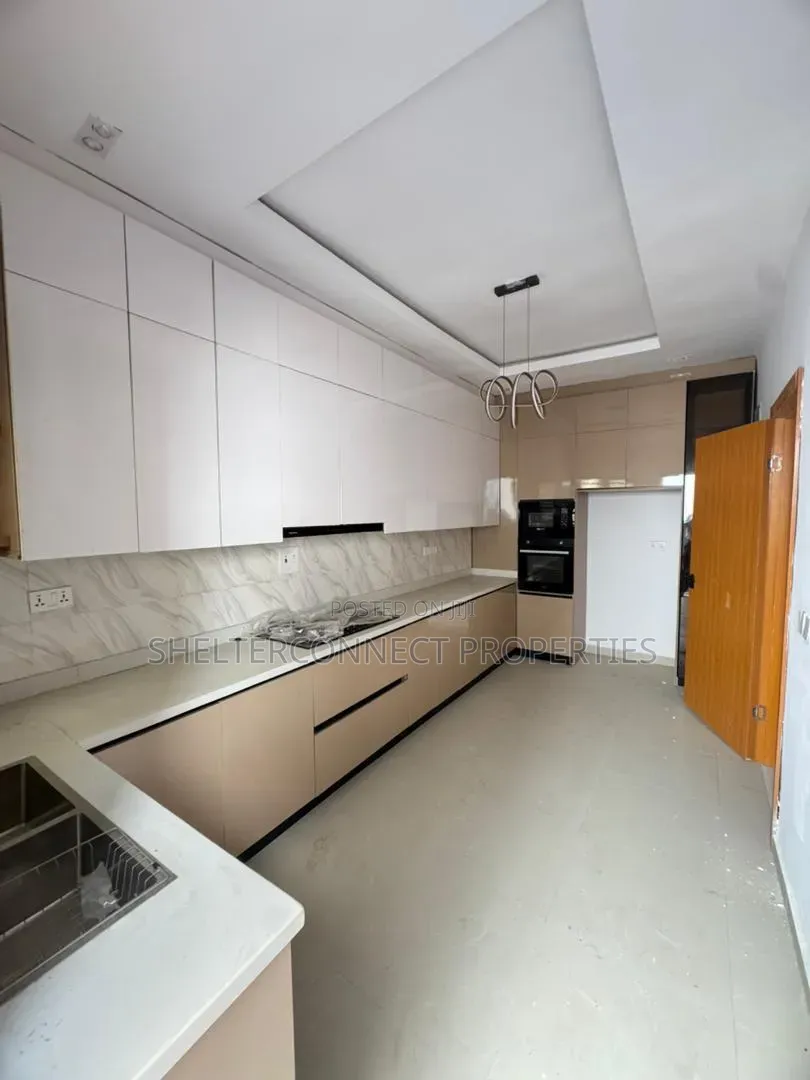 4bdrm Duplex in Ikate for sale