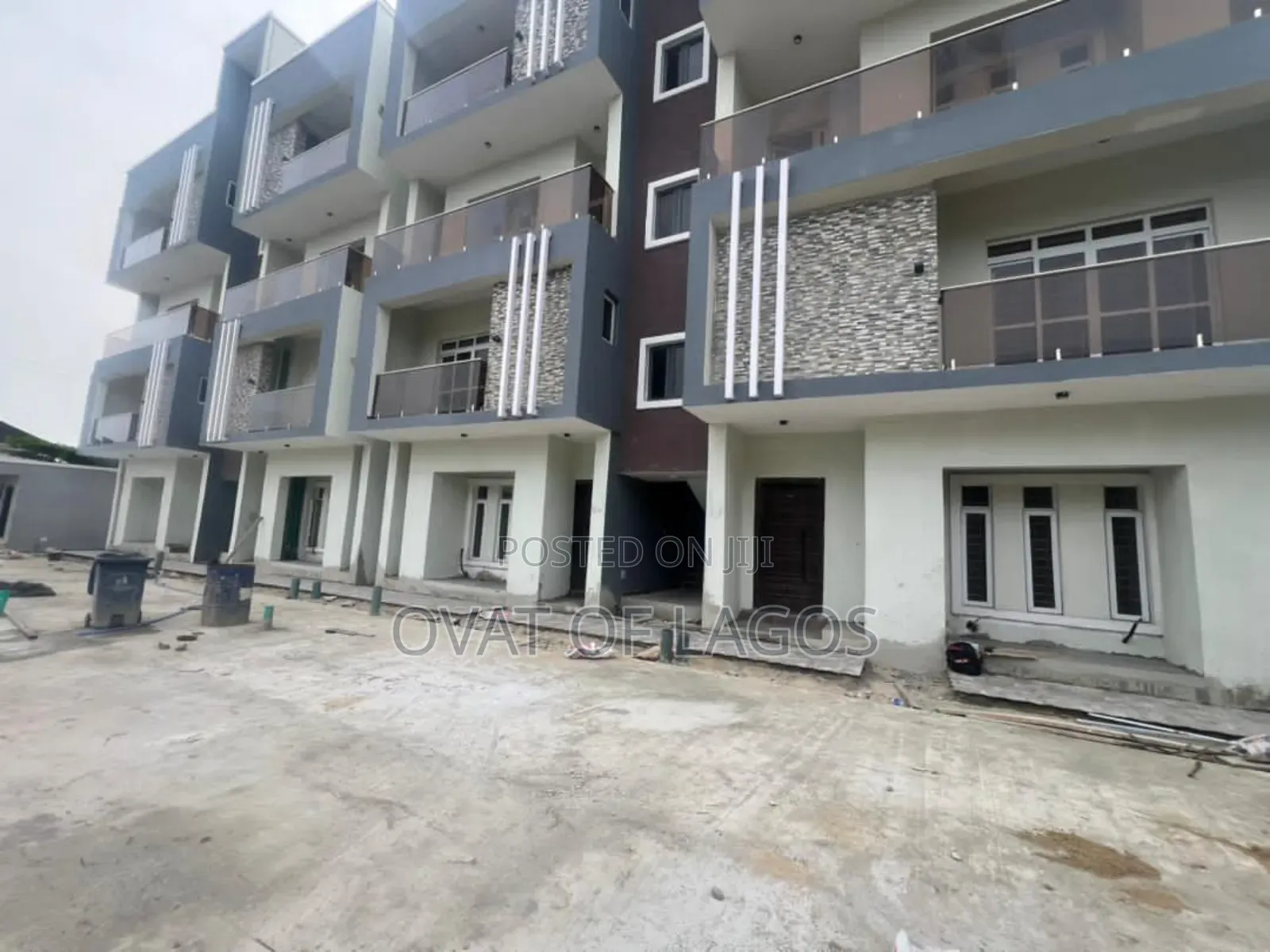 3bdrm Duplex in Lekki Phase 1 for sale