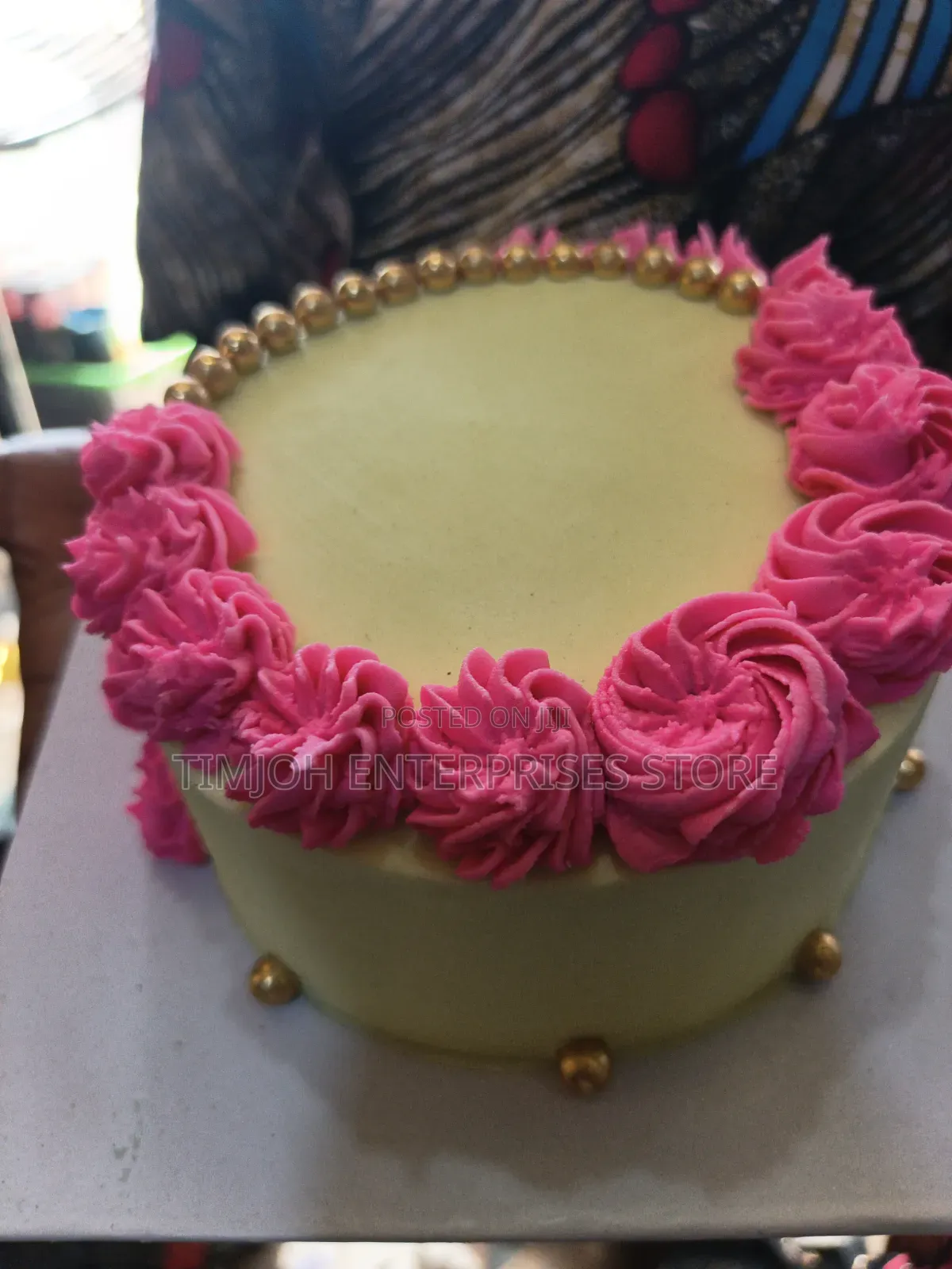Birthday Cake Size 6 in Pink Color